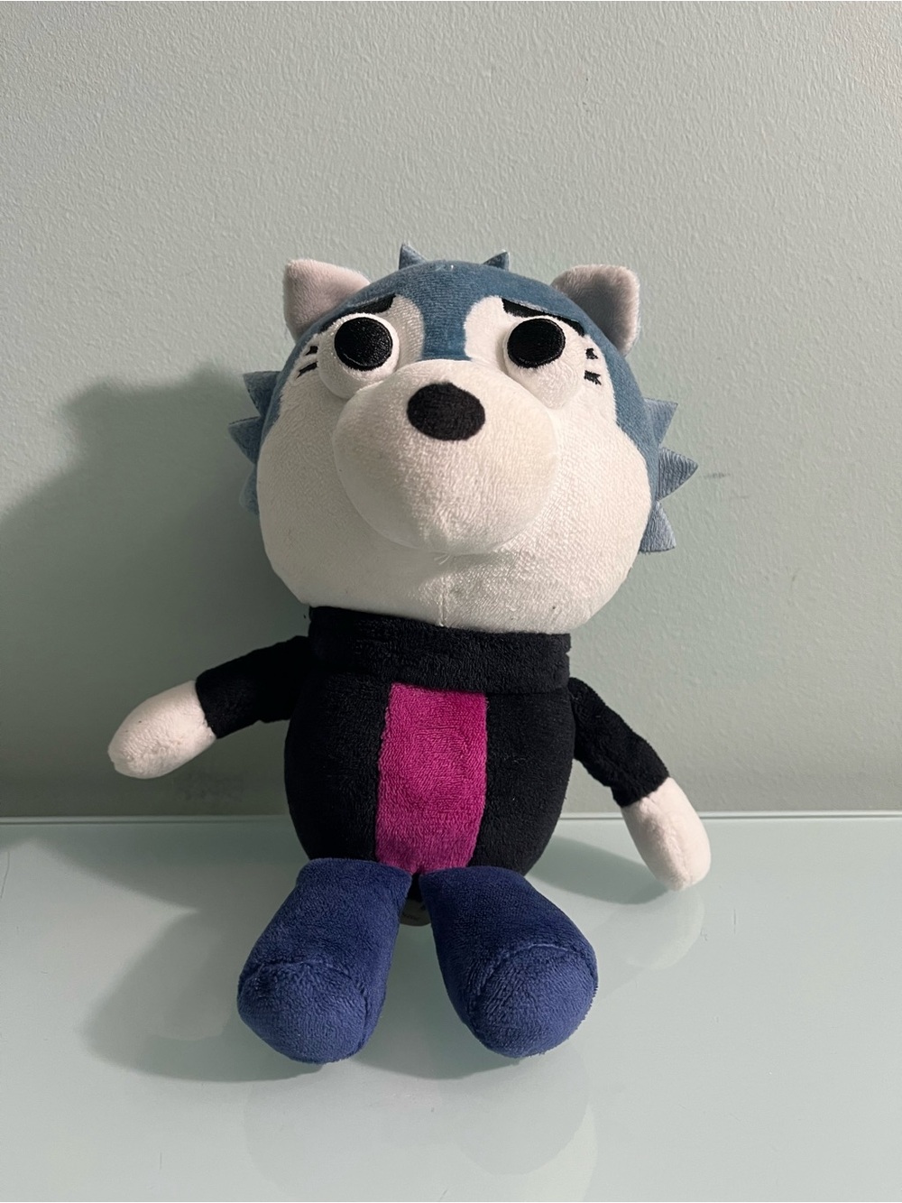 MiniToon, Inc. Piggy Wolf Plush Stuffed Animal Gray White Black Pink Blue